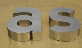 精品不銹鋼字圖片賞析與吳江環宇銅字標牌廠的標牌設計理念